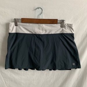 LULULEMON PLEATED TENNIS SKIRT!!!